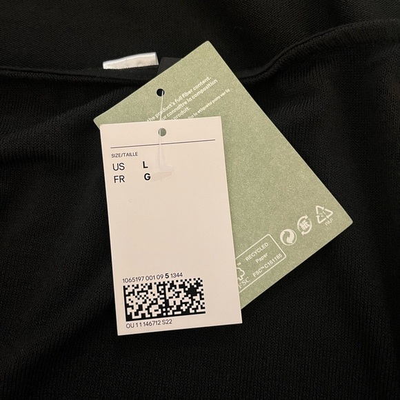 Black Sleeveless Halter Sheath Dress - Picture 2 of 4